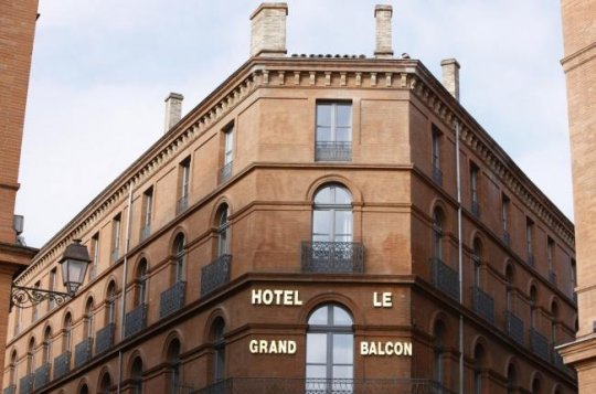 L'hôtel LE GRAND BALCON